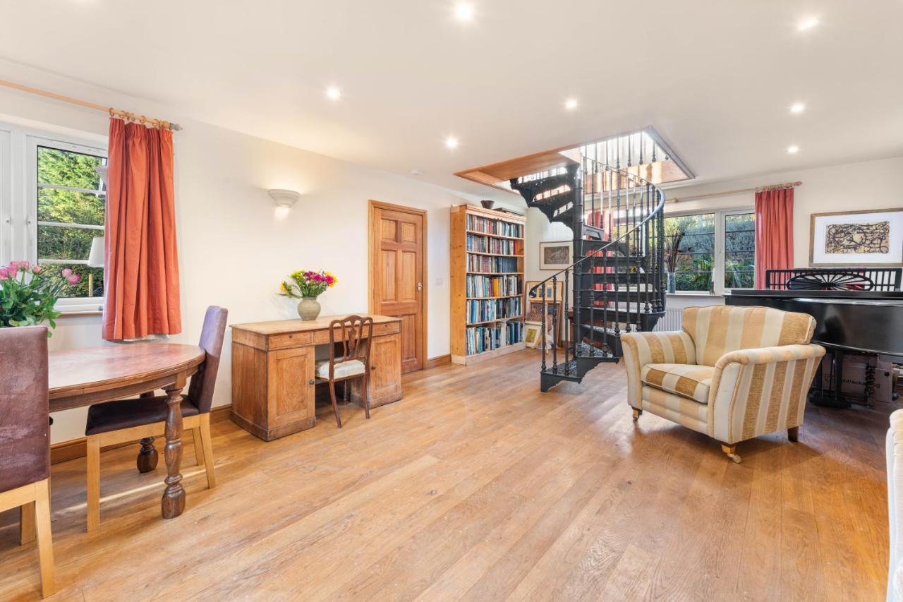 Country House With 7 Bedrooms And 3 Buildings Market Rasen Eksteriør billede