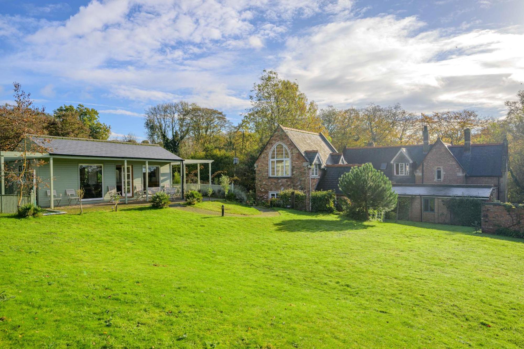 Country House With 7 Bedrooms And 3 Buildings Market Rasen Eksteriør billede