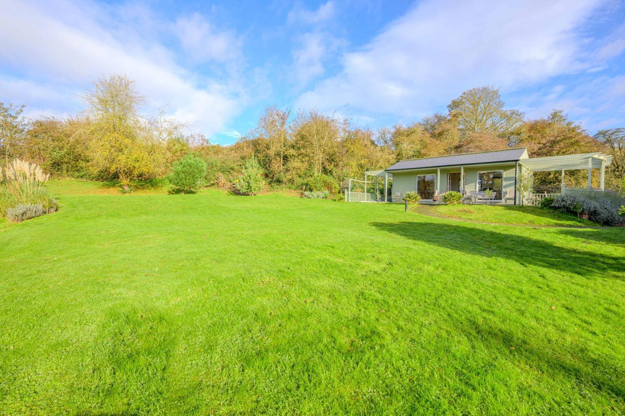 Country House With 7 Bedrooms And 3 Buildings Market Rasen Eksteriør billede
